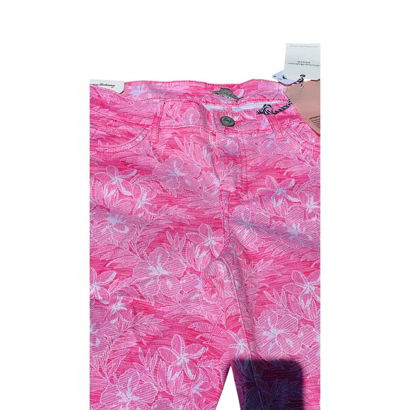 🩷 NEW Tommy Bahama Boulevard Blossoms Boardwalk Shorts Soft Flamingo SZ 30 / 4 - Picture 2 of 7
